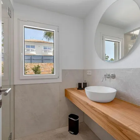 Holiday Renovated Kamári
